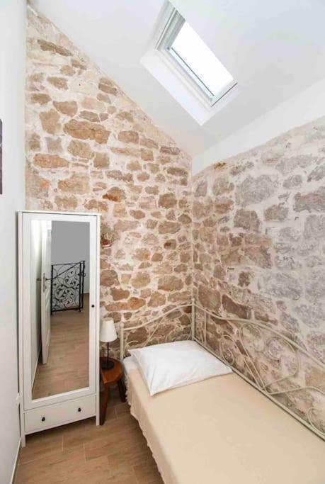 Luxury Stone House Amfora Apartment Razanj Exterior photo