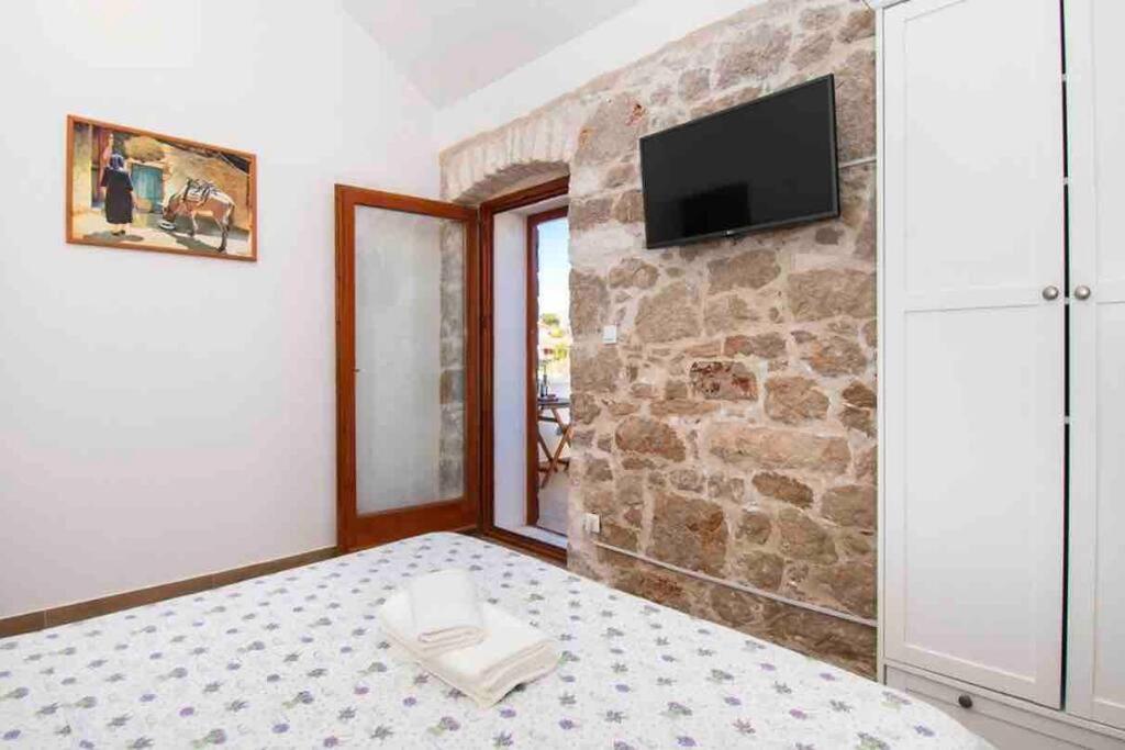 Luxury Stone House Amfora Apartment Razanj Exterior photo