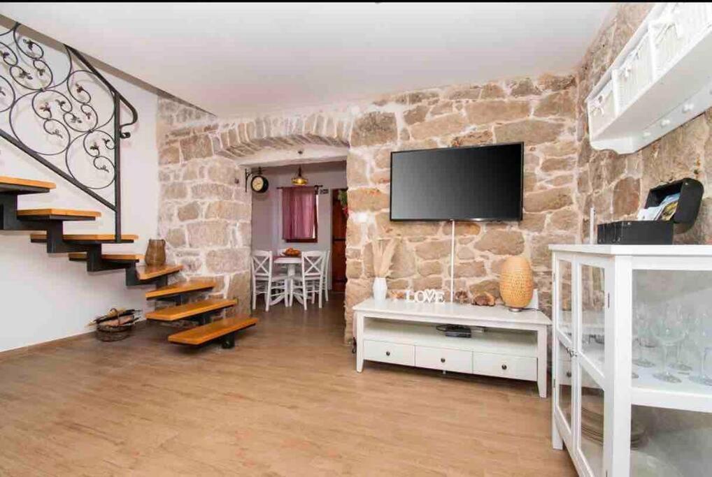 Luxury Stone House Amfora Apartment Razanj Exterior photo