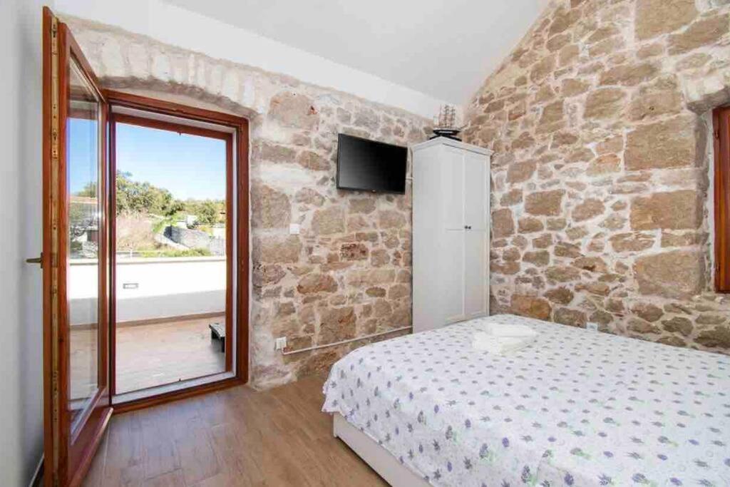Luxury Stone House Amfora Apartment Razanj Exterior photo